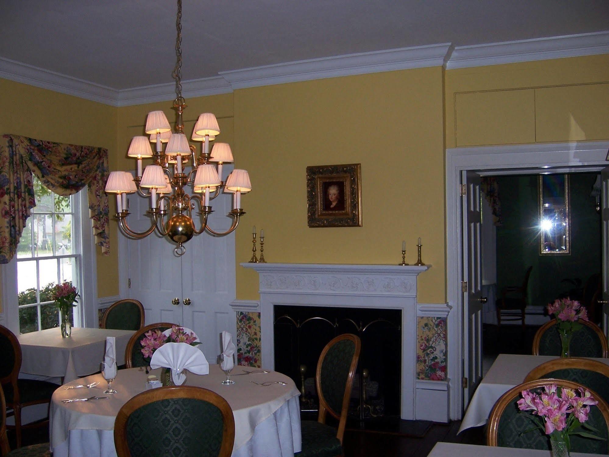The Ashford Inn Clinton Restaurant foto